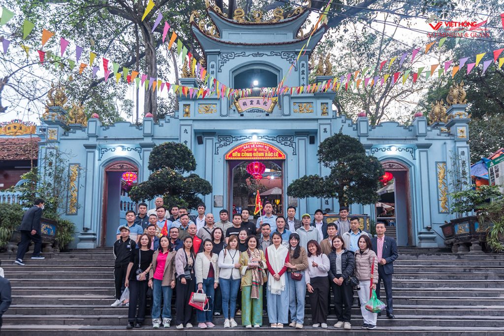 lễ chùa 2026 việt hồng